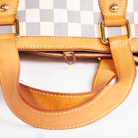 Authentic Lous Vuitton Damer Azur Canvas Hampstead MM Shoulder Bag - Picture 10 of 15